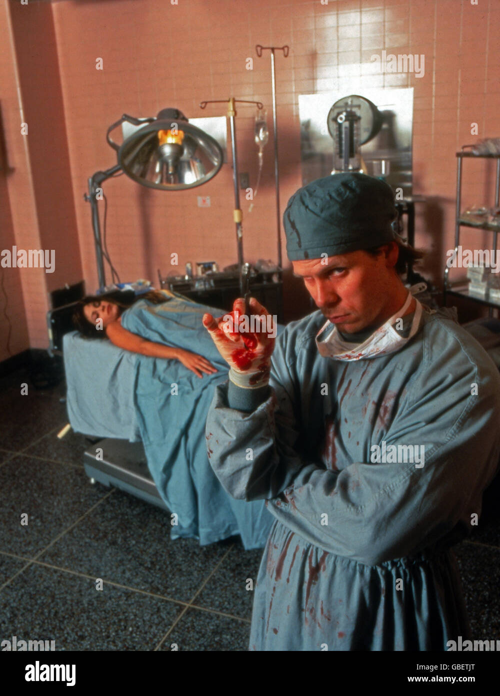 Prescription For Murder, aka: Sawbones, aka: Der Menschenjäger, Fernsehfilm, USA 1995, Regie: Catherine Cyran, Darsteller: Stock Photo