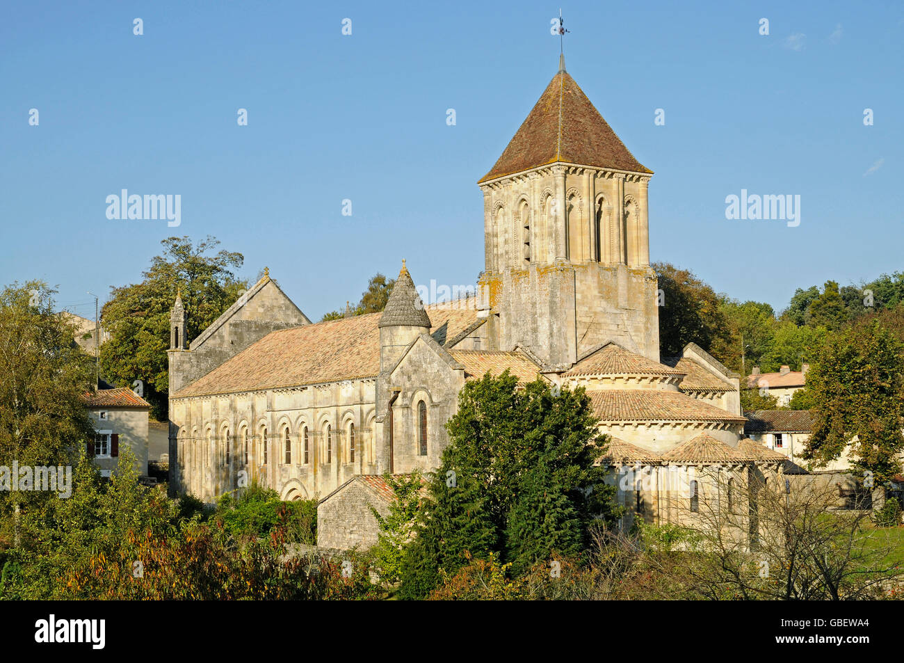 Church of Saint-Hilaire, Melle, Poitiers, Deux-Sevres, Poitou-Charentes, France / Way of St. James Stock Photo