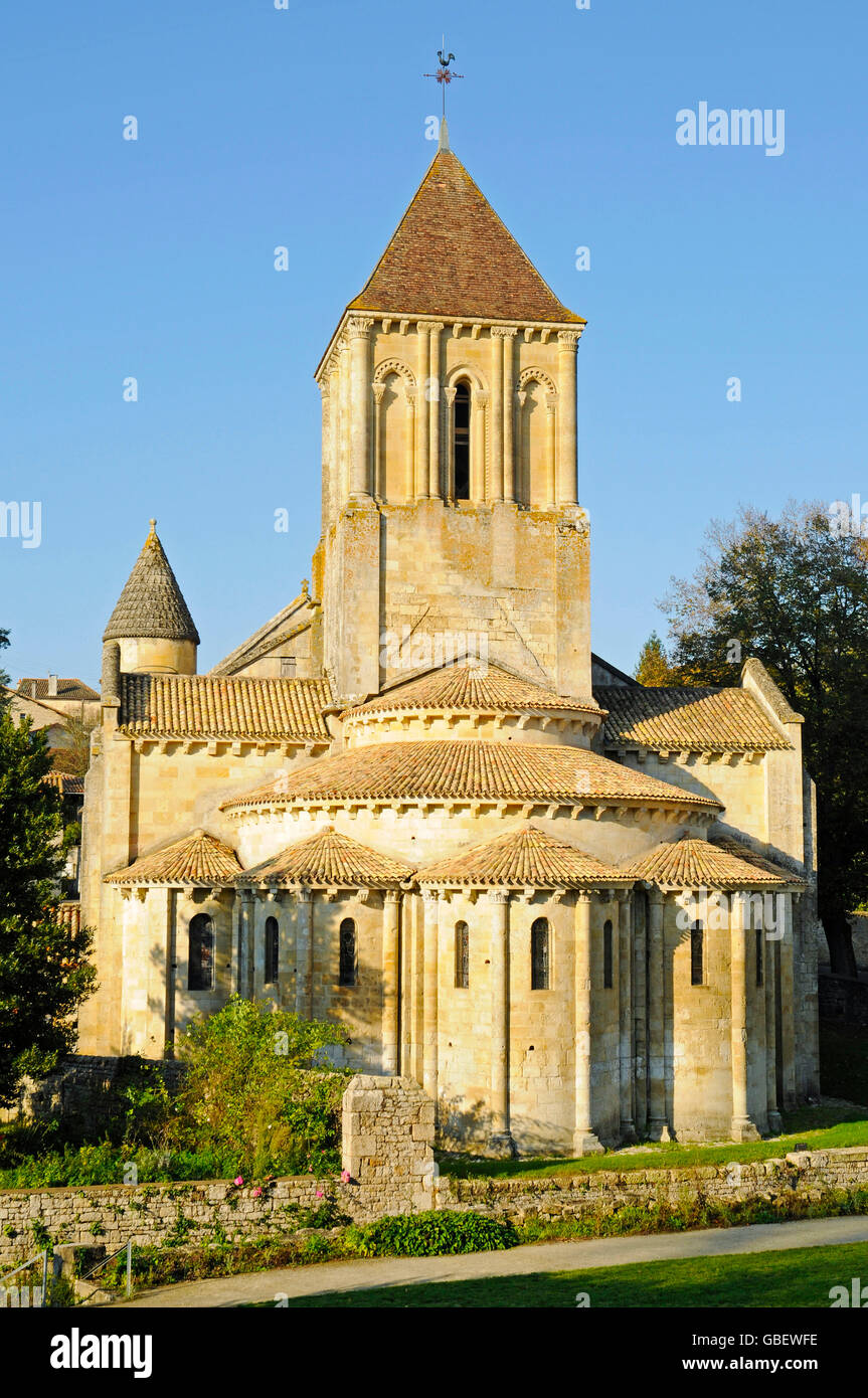 Church Saint-Hilaire, Melle, Poitiers, Departement Deux-Sevres, Poitou-Charentes, France / french Way of St James Stock Photo