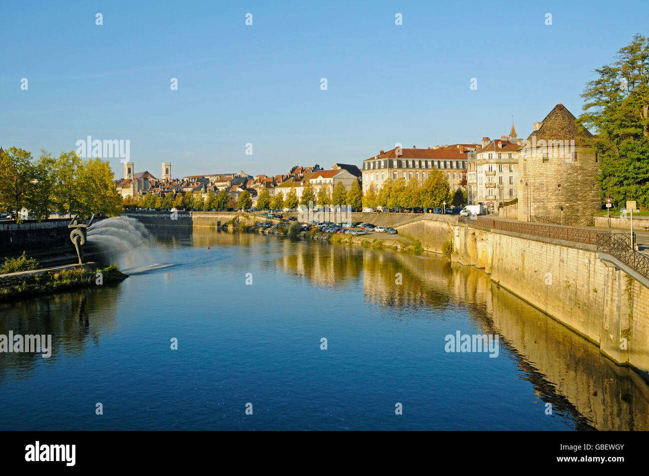 Tour de la Pelote, city tower, riverside, Quai de Strasbourg, river Doubs, Besancon, Departement Doubs, Franche-Comte, France Stock Photo