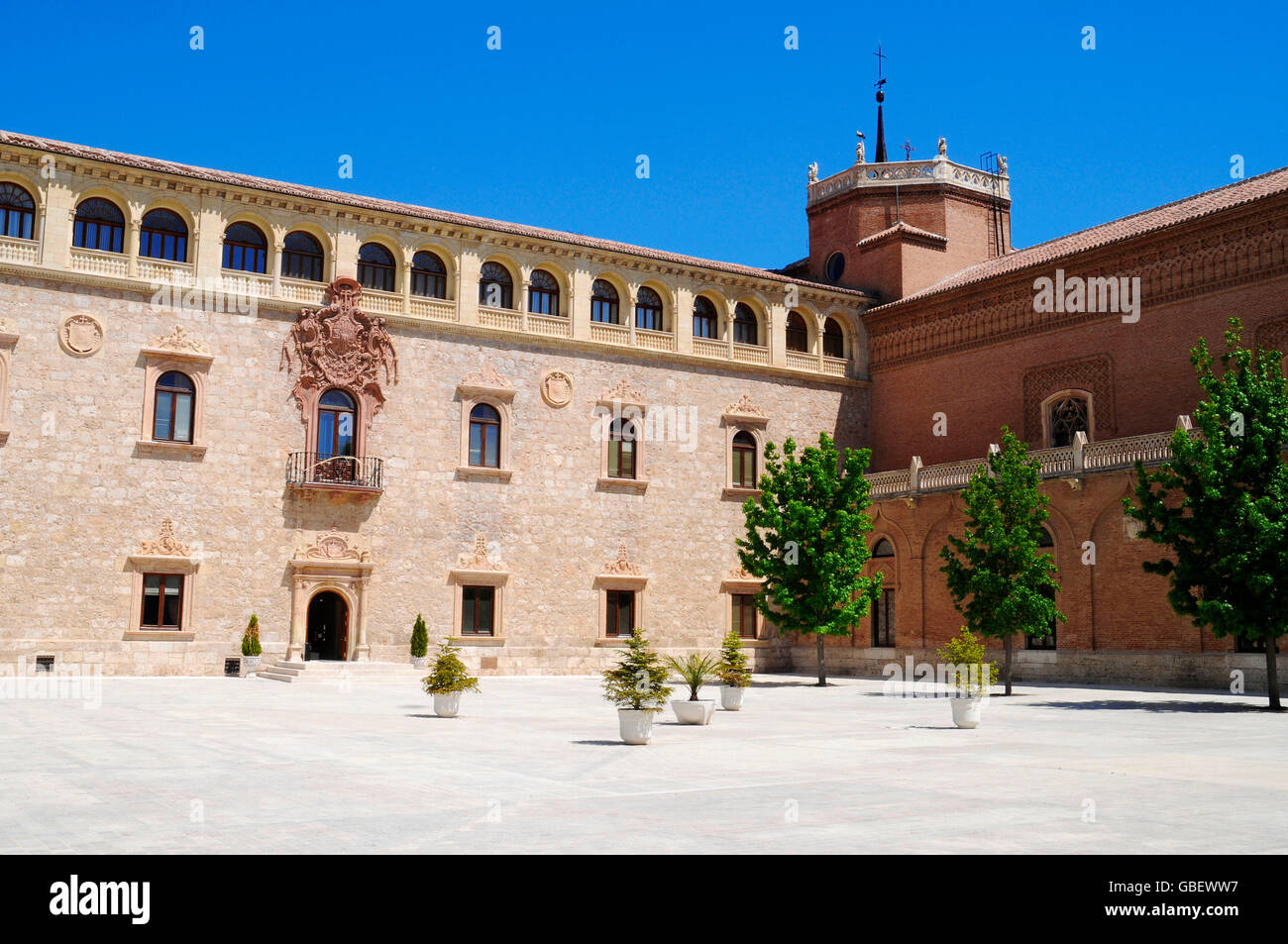 Palacio arzobispal de valencia hi-res stock photography and images - Alamy