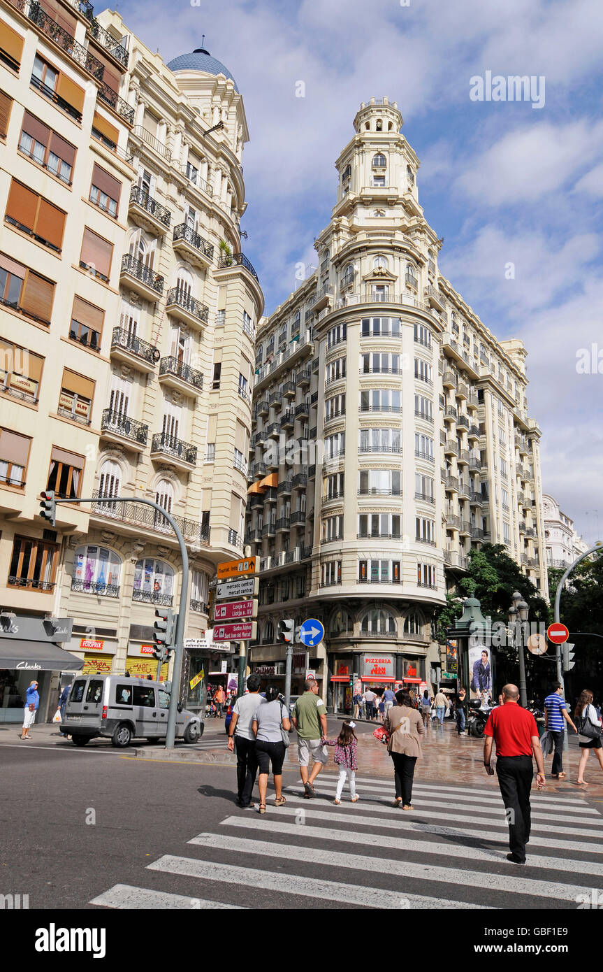 pedestrians, street scene, San Vicente Martir, street, Valencia, Valencian Community, Spain, Europe Stock Photo