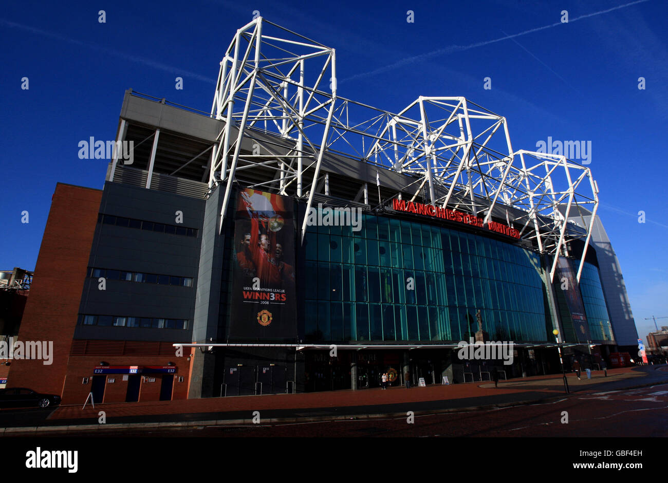 Old Trafford, home of Manchester United Football Club Stock Photo - Alamy