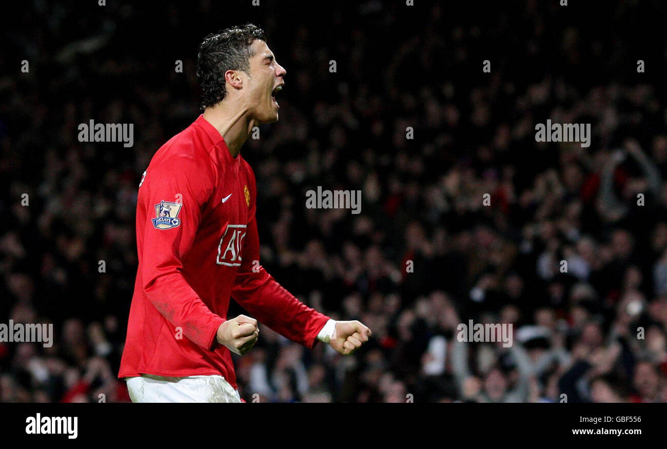 Manchester United's Cristiano Ronaldo celebrates at the final whistle Stock  Photo - Alamy