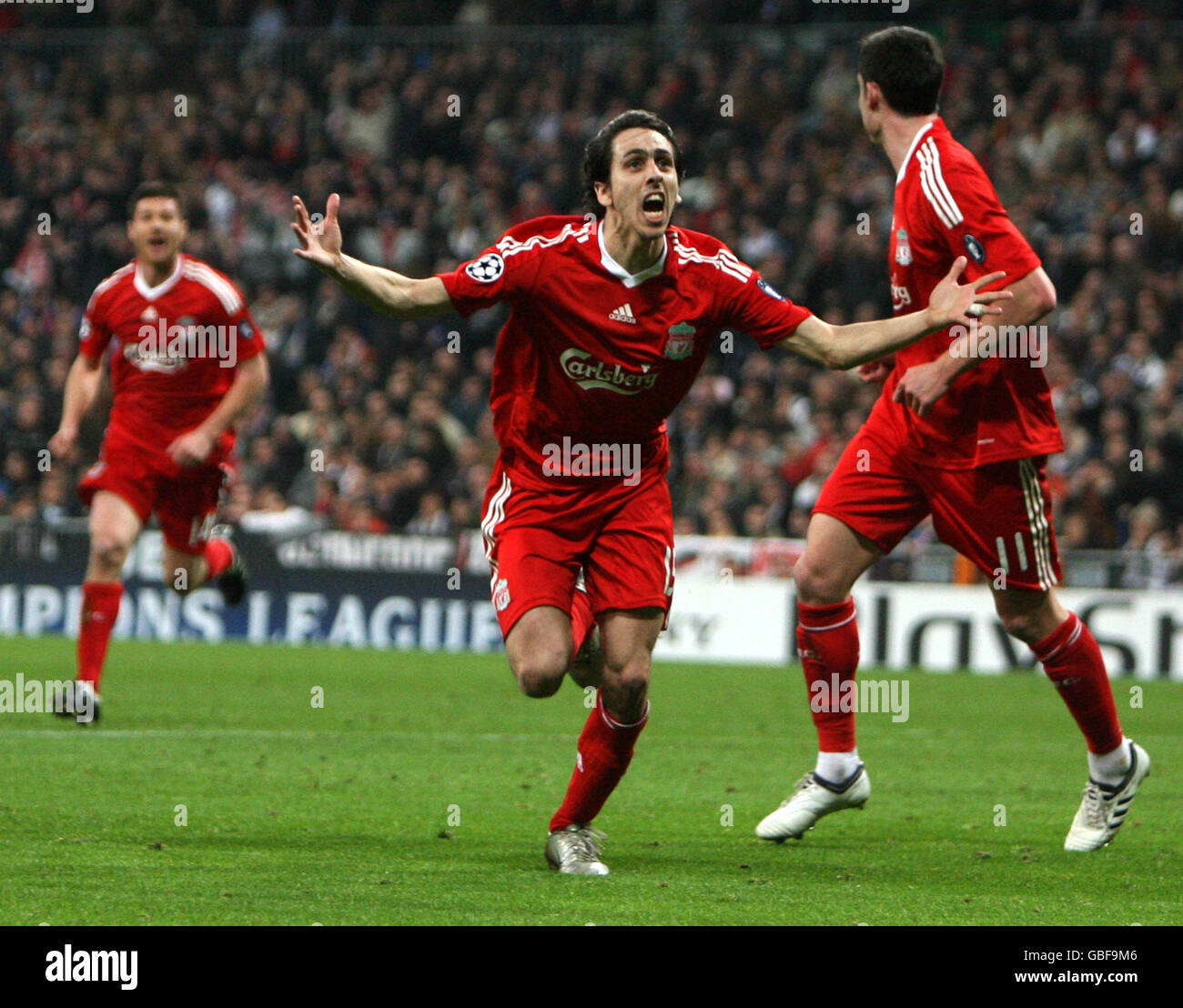 Soccer - UEFA Champions League - First Knockout Round - First Leg - Real Madrid v Liverpool - Santiago Bernabeu Stock Photo