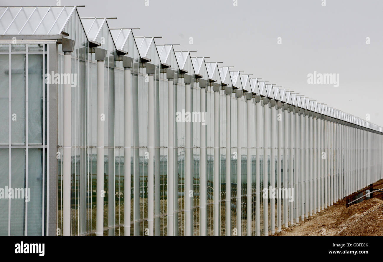 Largest Glass Greenhouse High Resolution Stock Photography and Images ...
