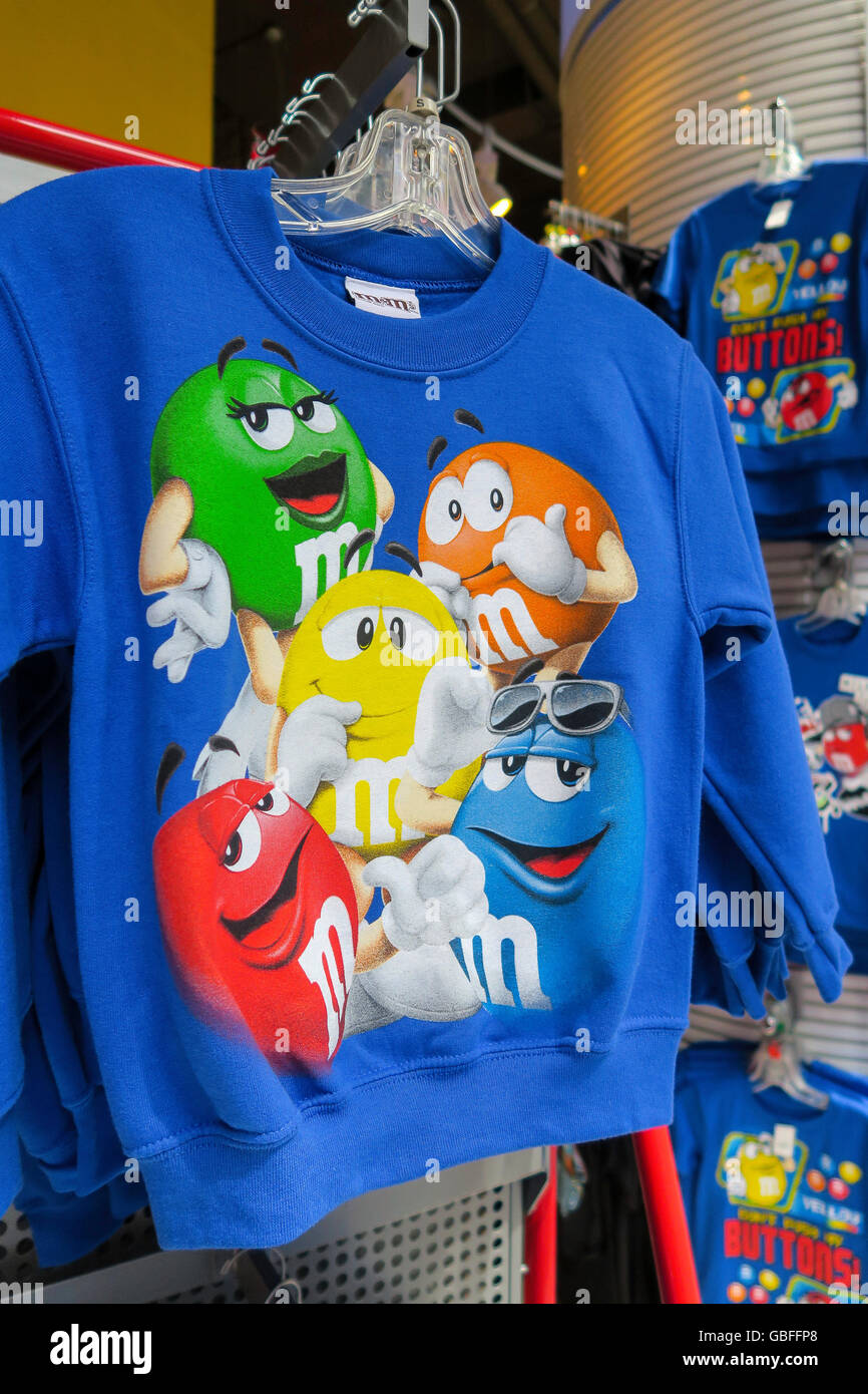 T-shirts at M&M's World Store, Times Square, NYC Stock Photo - Alamy