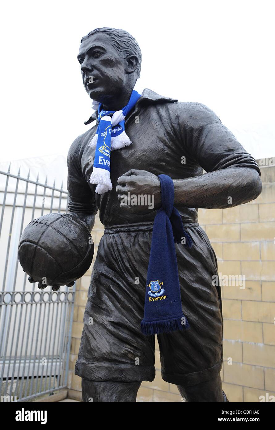 Statue of William Ralph 'Dixie' Dean outside of the ground Stock Photo