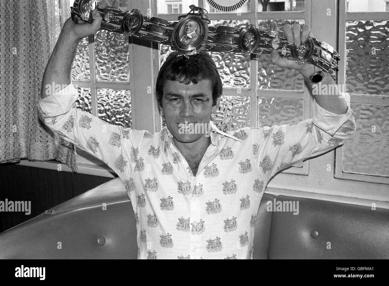 Chris Finnegan, who recovered from John Frankham the British light heavyweight championship he lost to John Conteh, at home in Iver with his Lonsdale belt. Stock Photo