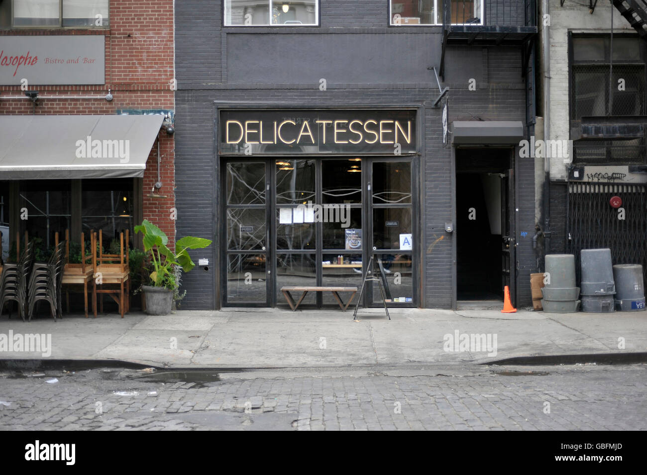 delicatessen new york Stock Photo Alamy