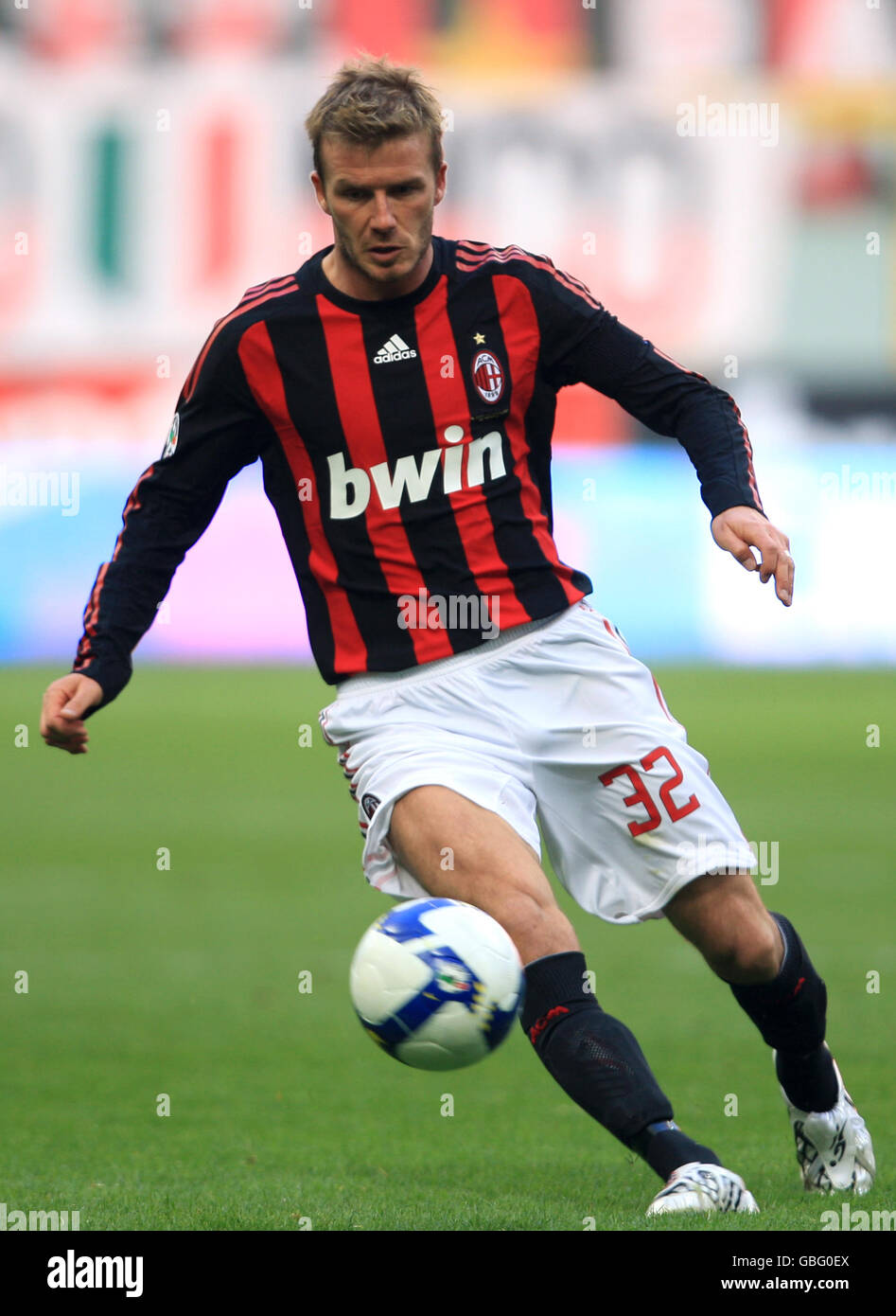 Soccer - Italian Serie A - AC Milan v Atalanta - San Siro. David Beckham,  AC Milan Stock Photo - Alamy