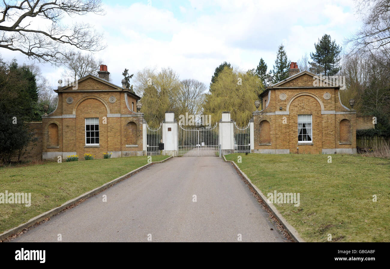 Copped hall estate hires stock photography and images Alamy