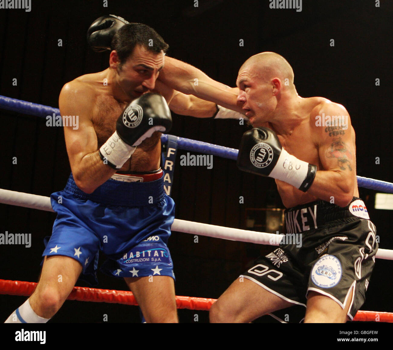 Boxing ebu european middleweight title hires stock photography and