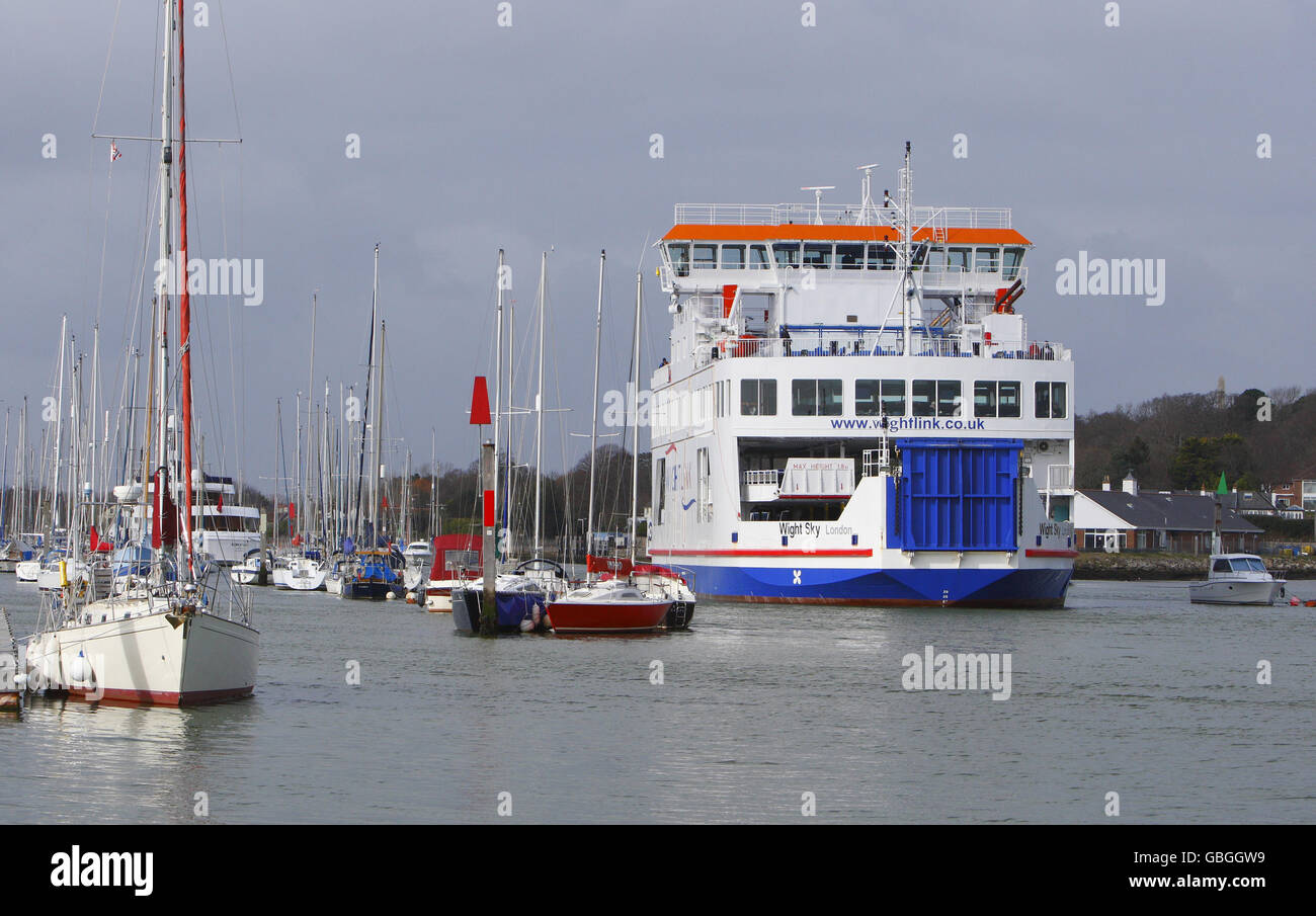 Yarmouth to lymington ferries hires stock photography and images Alamy