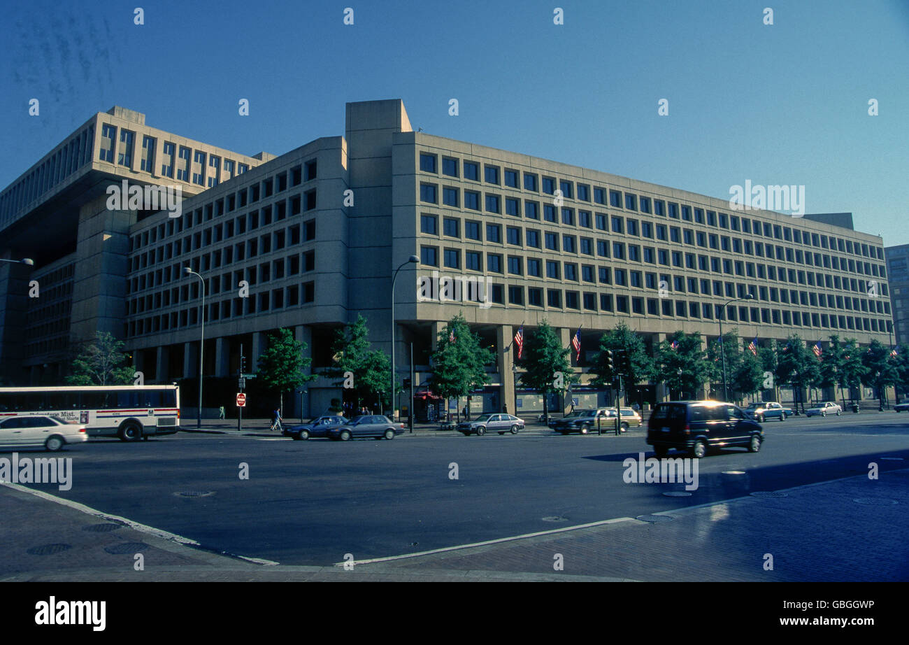 Washington, DC, USA, 1990 The J.Edgar Hoover FBI Headquarters Building ...