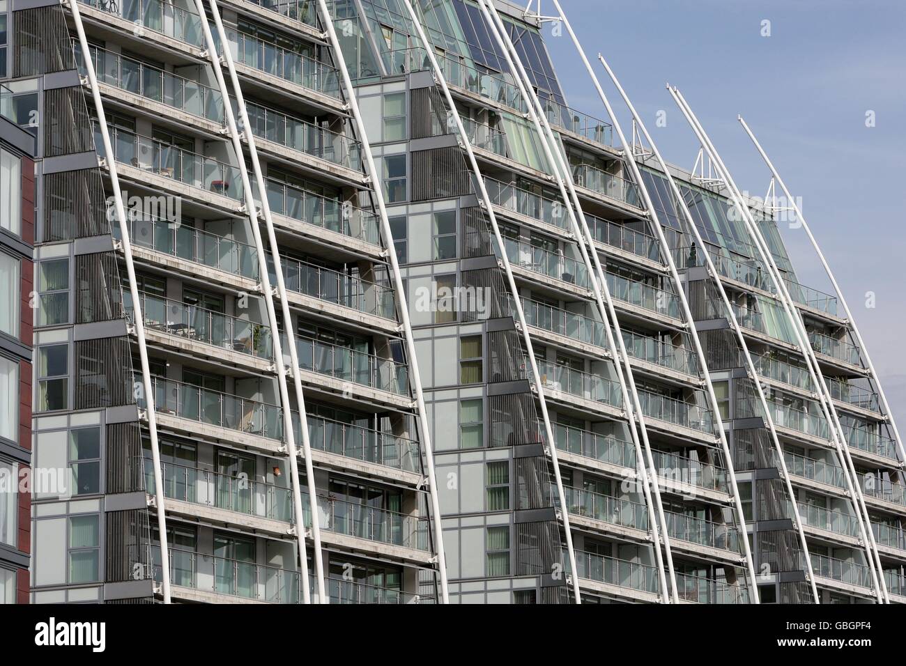 Flats in Salford Quays Stock Photo Alamy