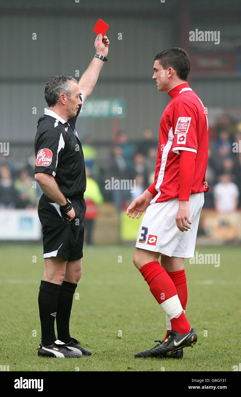 League one footballer hi-res stock photography and images - Alamy
