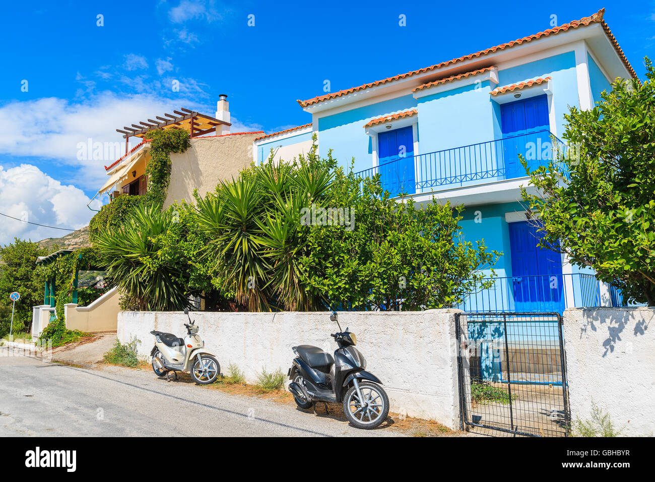 Greek scooters hi-res photography and images Alamy