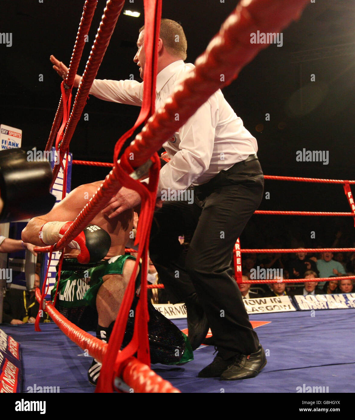 Boxing Commonwealth SuperFeatherweight Title Ricky Burns v Michael