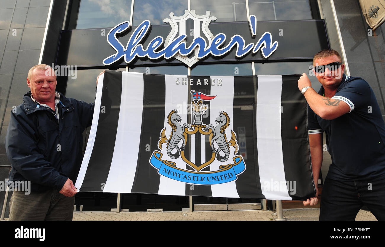 Alan shearers bar hires stock photography and images Alamy