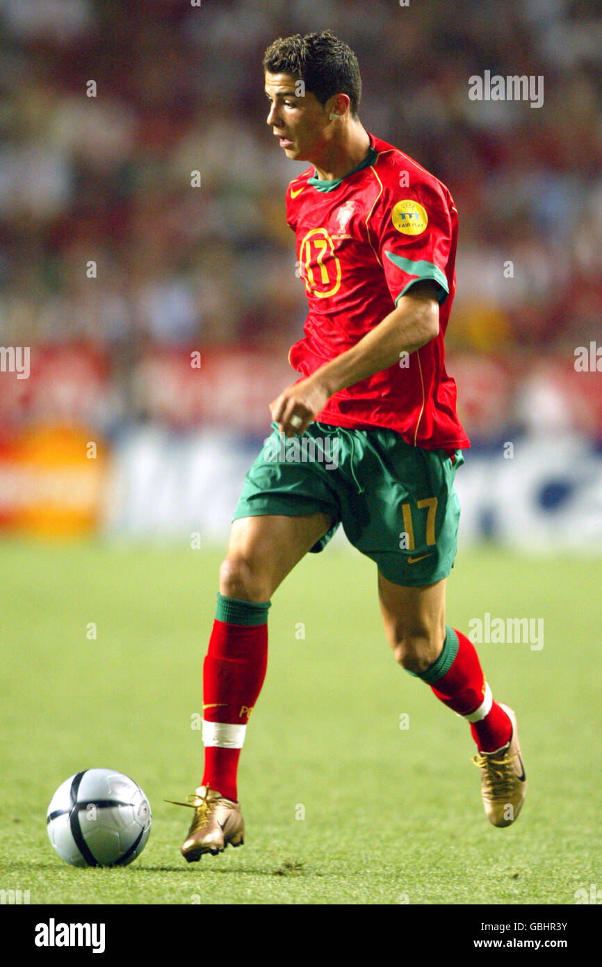 Cristiano ronaldo portugal 2004 hires stock photography and images Alamy