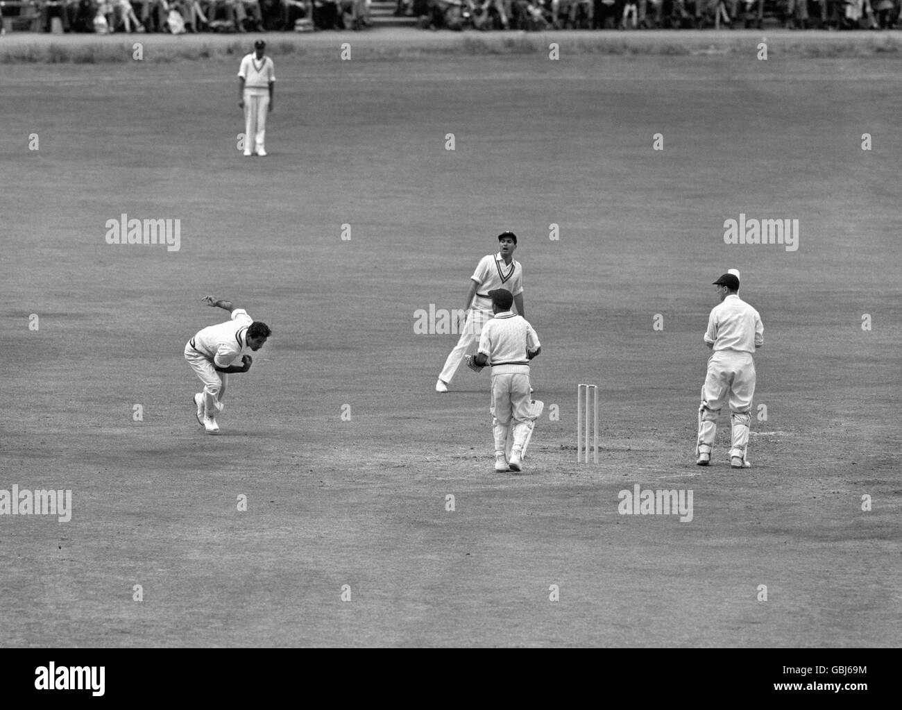 Cricket - 1st Test - 2nd Day - England v India - Headingley Stock Photo