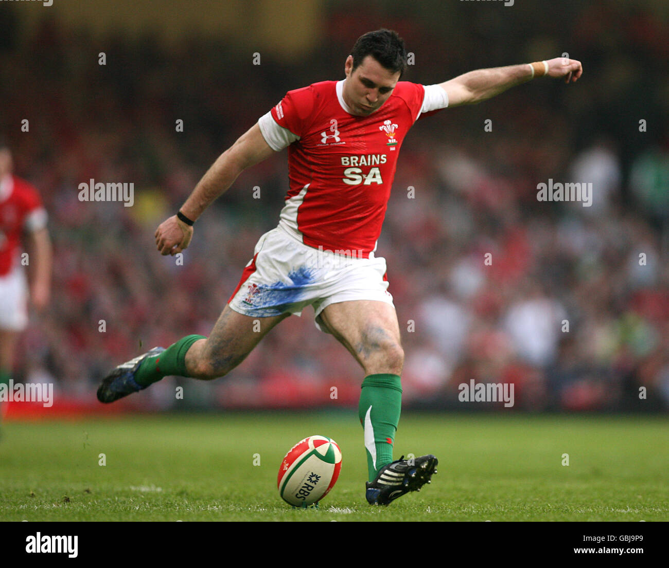 Conversion Kick In Rugby Rugby six full length conversion kick kicks kicking hi-res stock ...