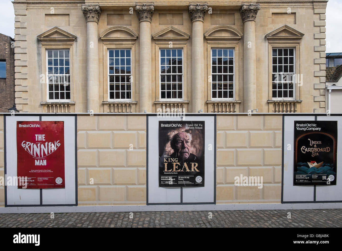 Old vic theatre bristol hi-res stock photography and images - Alamy