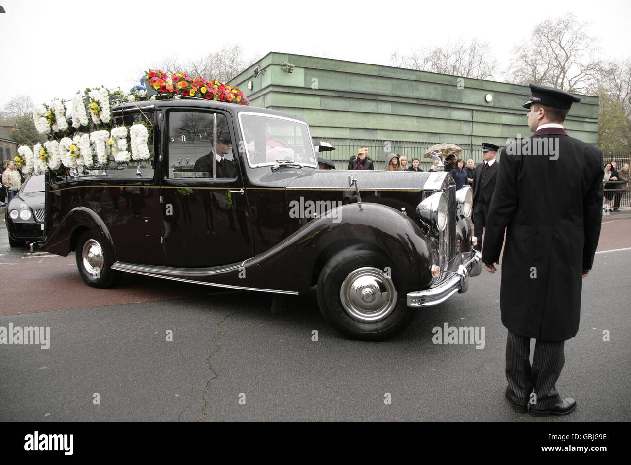 Rolls royce hearse hires stock photography and images Alamy