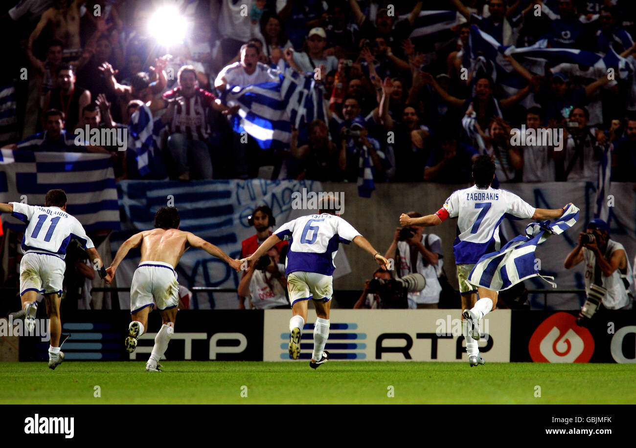Soccer - UEFA European Championship 2004 - Quarter Finals - France v Greece Stock Photo