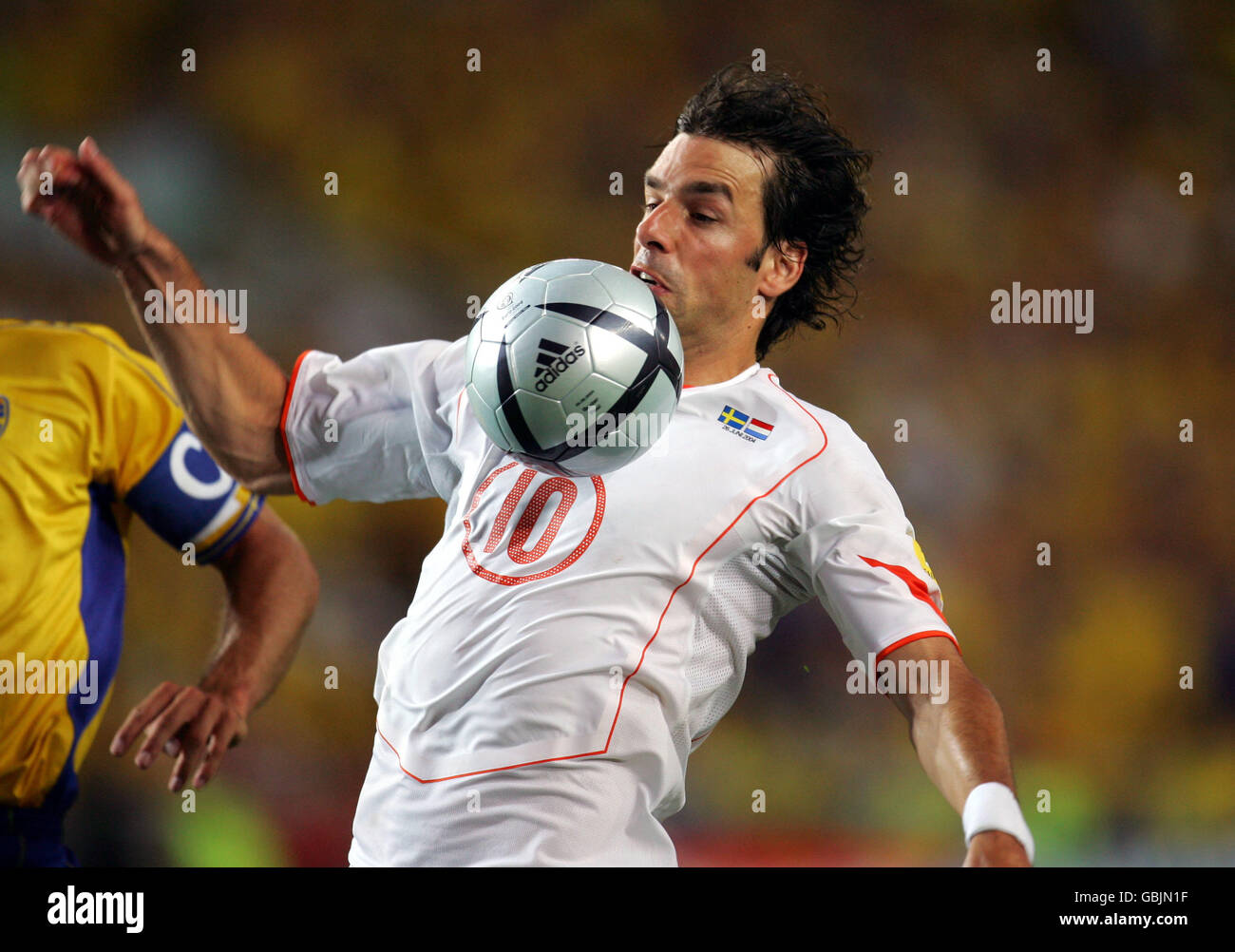 Soccer - UEFA European Championship 2004 - Quarter Finals - Sweden v Holland Stock Photo