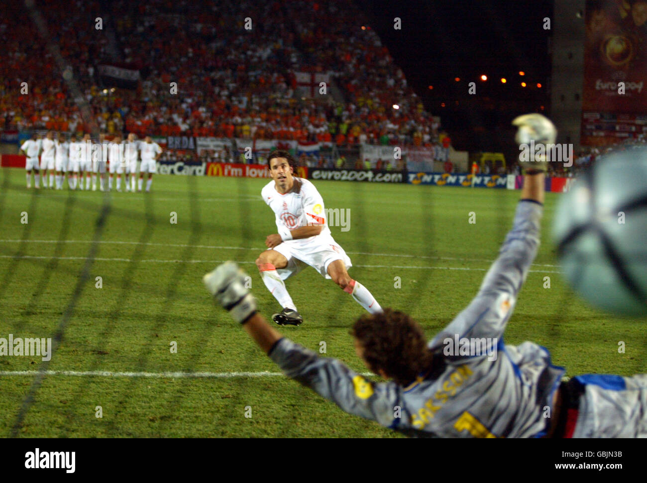 Soccer - UEFA European Championship 2004 - Quarter Finals - Sweden v Holland Stock Photo