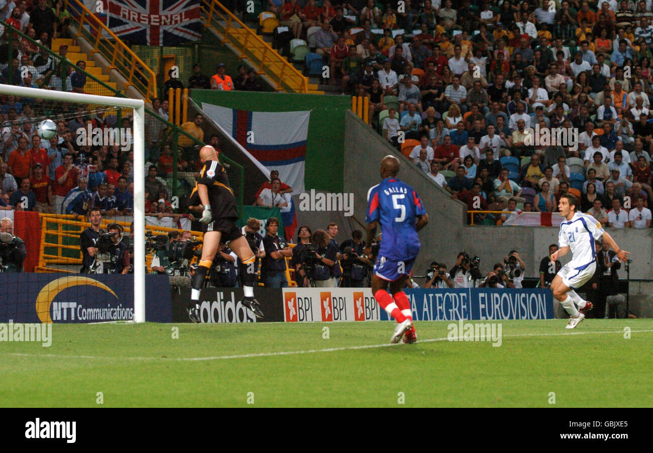 Soccer - UEFA European Championship 2004 - Quarter Finals - France v Greece Stock Photo