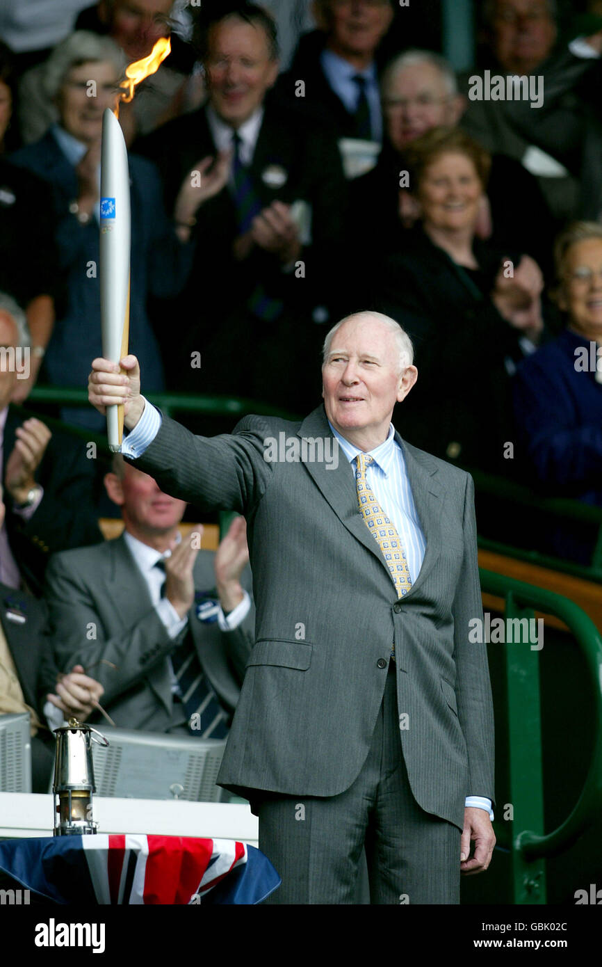 Tennis Wimbledon 2004 Stock Photo Alamy