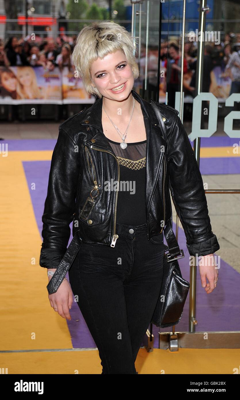 UK Film Premiere of Hannah Montana London Stock Photo Alamy
