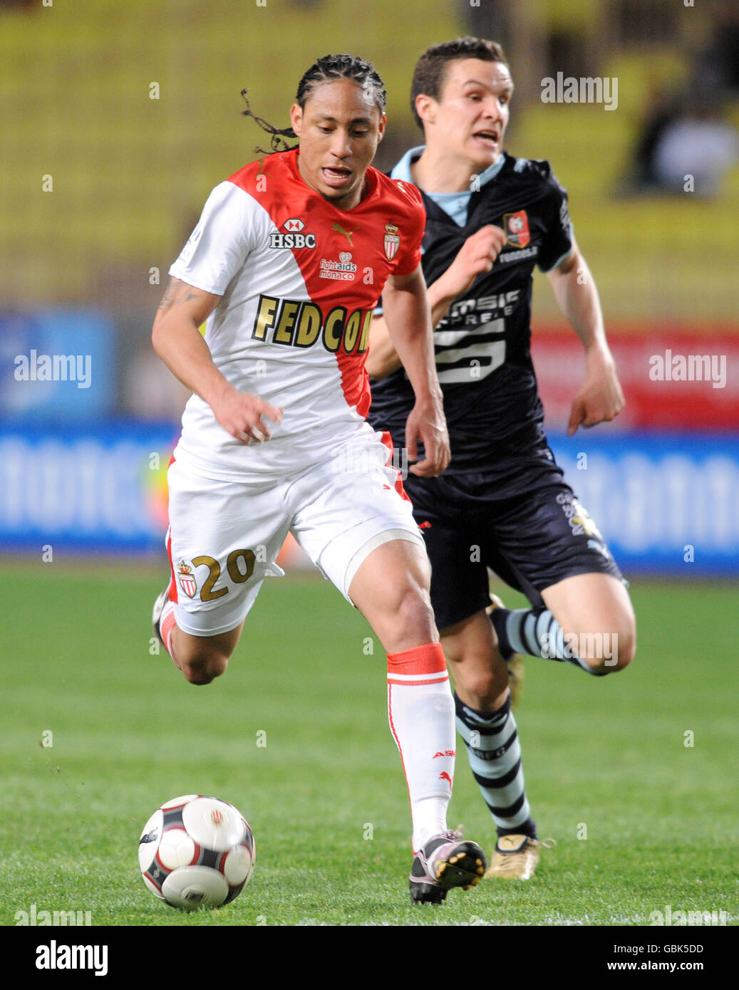Soccer - French Premiere Division - AS Monaco v Stade Rennes - Stade Louis II. AS Monaco's Juan Pablo Pino (left) in action Stock Photo