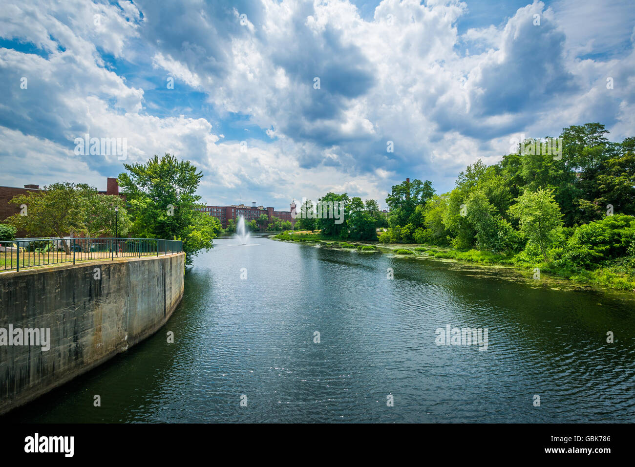 The Nashua River, in Nashua, New Hampshire Stock Photo - Alamy