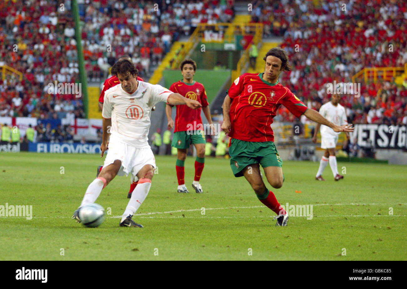 Soccer - UEFA European Championship 2004 - Semi Final - Portugal v Holland Stock Photo