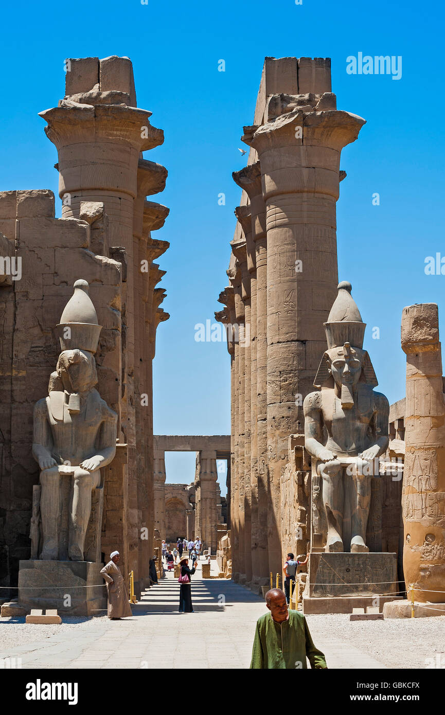 Pharaoh statues in front of Karnak Temple, Karnak, Luxor, Egypt Stock Photo