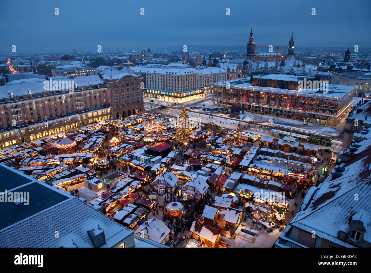 Striezelmarkt Christmas market, Altmarkt square, Dresden, Saxony Stock Photo