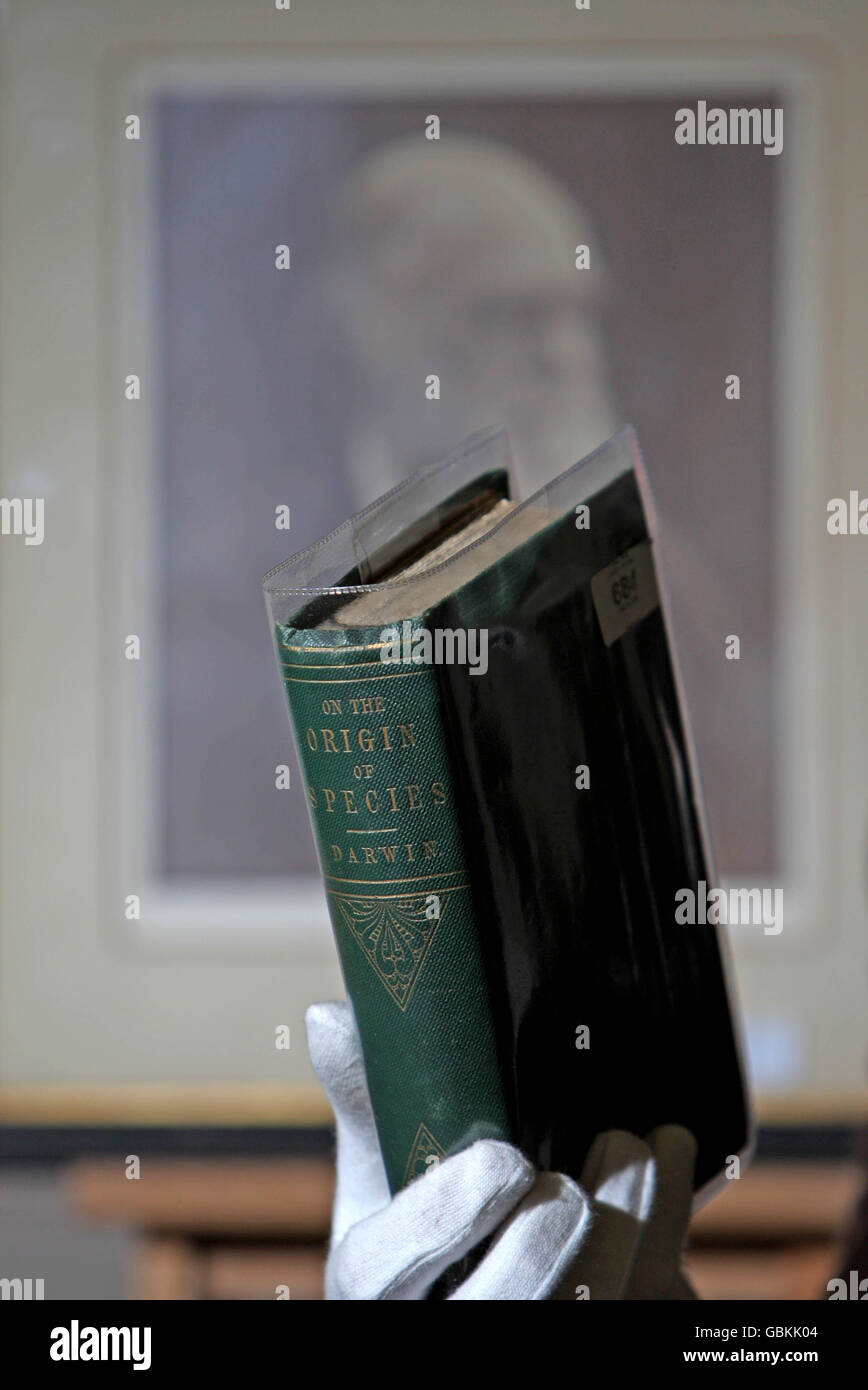 Charles darwin the origins of species hi-res stock photography and ...