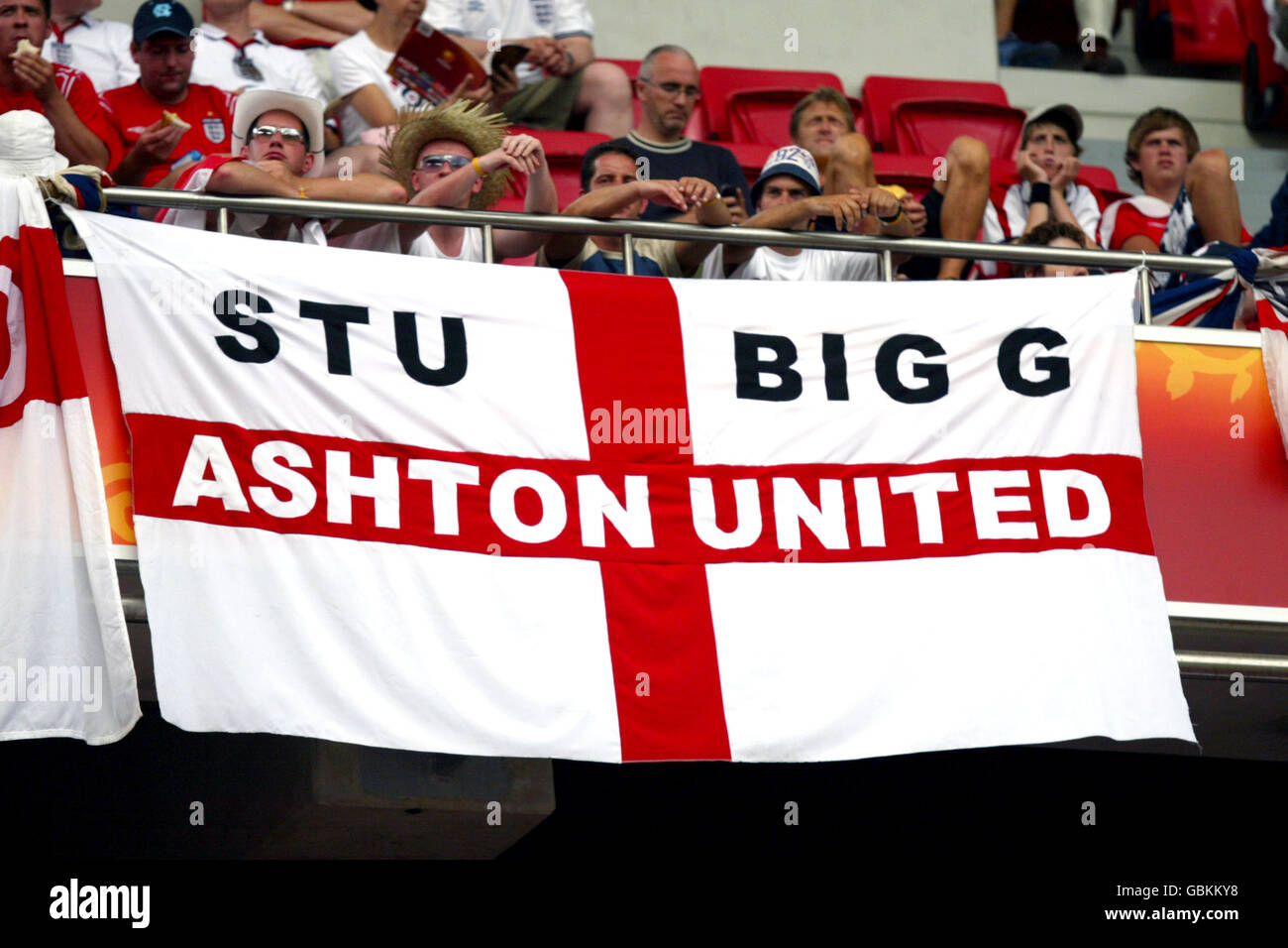 Euro 2004 england fans hi-res stock photography and images - Page
