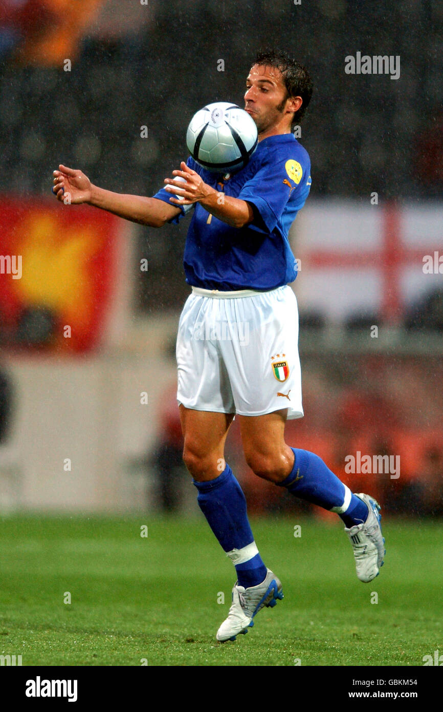 Soccer - UEFA European Championship 2004 - Group C - Italy v Bulgaria. Alessandro Del Piero, Italy Stock Photo
