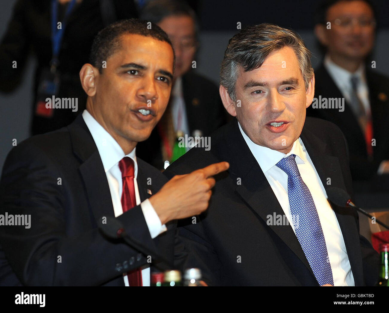 Archive image, dated 02/04/2009. US President Barack Obama speaks with Britain's Prime Minister Gordon Brown during the Plenary Session at the G20 Summit at the Excel Centre in East London. ... G20 Summit Day Two ... 02-04-2009 ... London ... UK ... PRESS ASSOCIATION photo. Photo credit should read: Anthony Devlin/PA Wire. Unique Reference No. 7082603 ... Picture Date: Thursday, April 02, 2009. See PA story POLITICS G20. Photo credit should read: Anthony Devlin/PA Wire PRESS ASSOCIATION photo. As US President Barack Obama completes his first 100 days in office, his performance has been Stock Photo