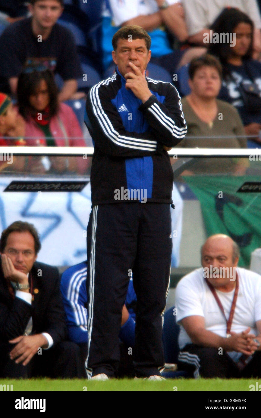Soccer - UEFA European Championship 2004 - Semi Final - Greece v Czech Republic. Greece coach Otto Rehhagel in pensive mood Stock Photo