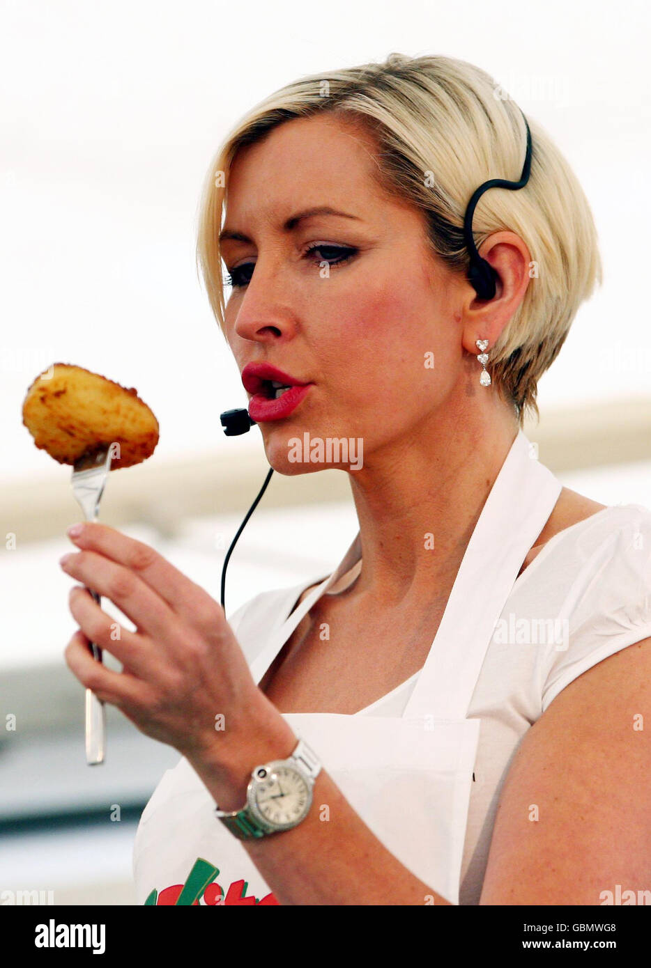 Heather Mills gives cookery masterclass Stock Photo