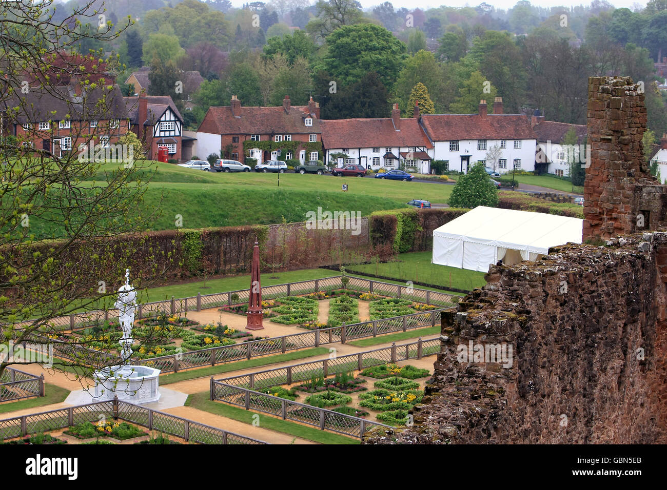 General view of the reconstruction of the kenilworth castle gardens hi