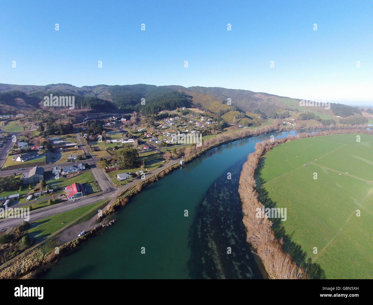 Clutha River at Kaitangata, near Balclutha, Clutha District, South Otago, South Island, New Zealand - drone aerial Stock Photo