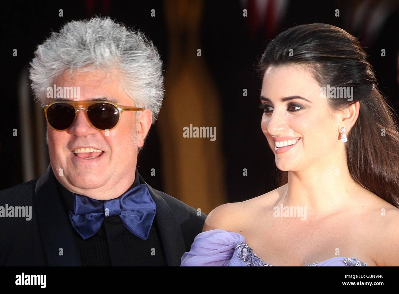 Penelope Cruz and Pedro Almodovar arriving for the official screening of Broken Embraces at the Palais de Festival during the 62nd Cannes Film Festival, France. Stock Photo