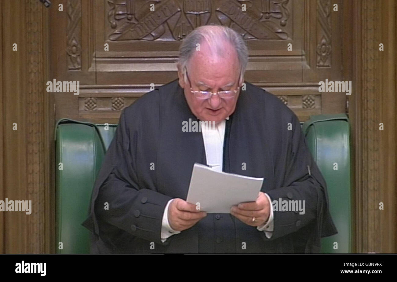 Commons Speaker Michael Martin makes a statement to the House of Commons in Westminster, London regarding the proposed new rules for MPs expenses. Stock Photo